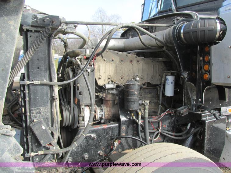 image for item H7603 1987 Peterbilt 357 dump truck