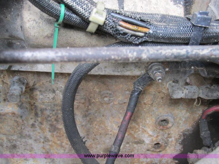 image for item H7603 1987 Peterbilt 357 dump truck