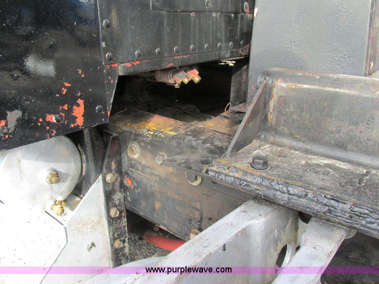 image for item H7603 1987 Peterbilt 357 dump truck