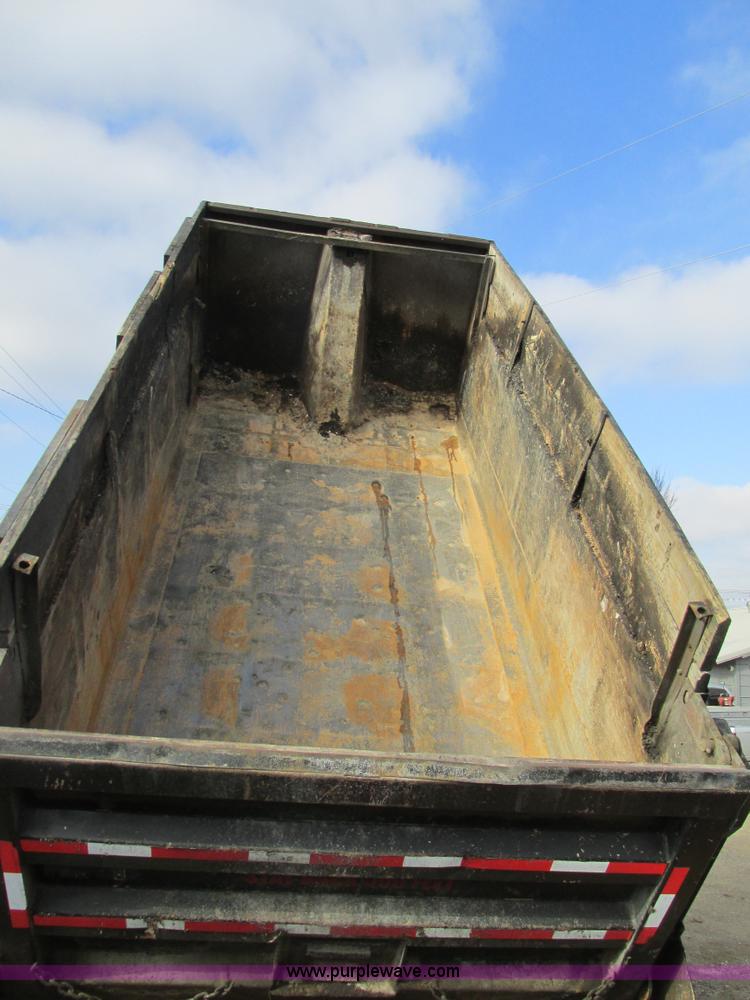 image for item H7603 1987 Peterbilt 357 dump truck