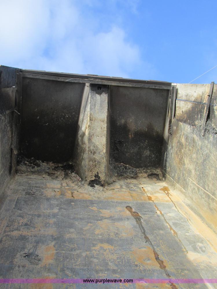 image for item H7603 1987 Peterbilt 357 dump truck