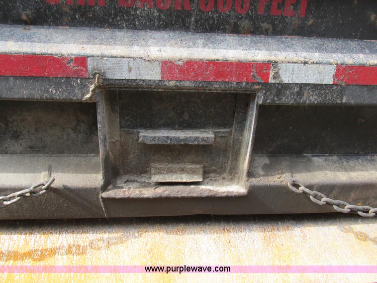 image for item H7603 1987 Peterbilt 357 dump truck