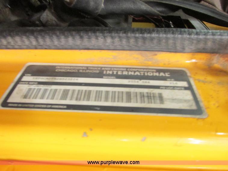 image for item H7615 2002 International F2554 cab and chassis