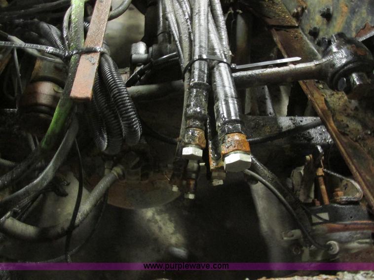 image for item H7615 2002 International F2554 cab and chassis