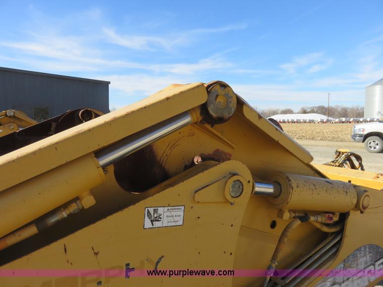 image for item I2426 2006 John Deere 1810E ejection scraper