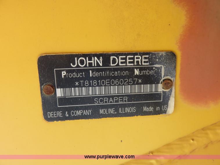 image for item I2426 2006 John Deere 1810E ejection scraper