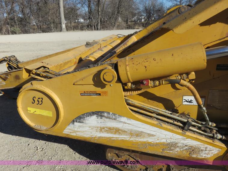 image for item I2427 2006 John Deere 1810E ejection scraper