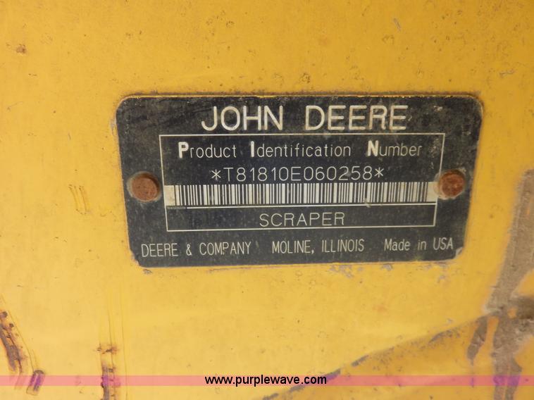 image for item I2427 2006 John Deere 1810E ejection scraper