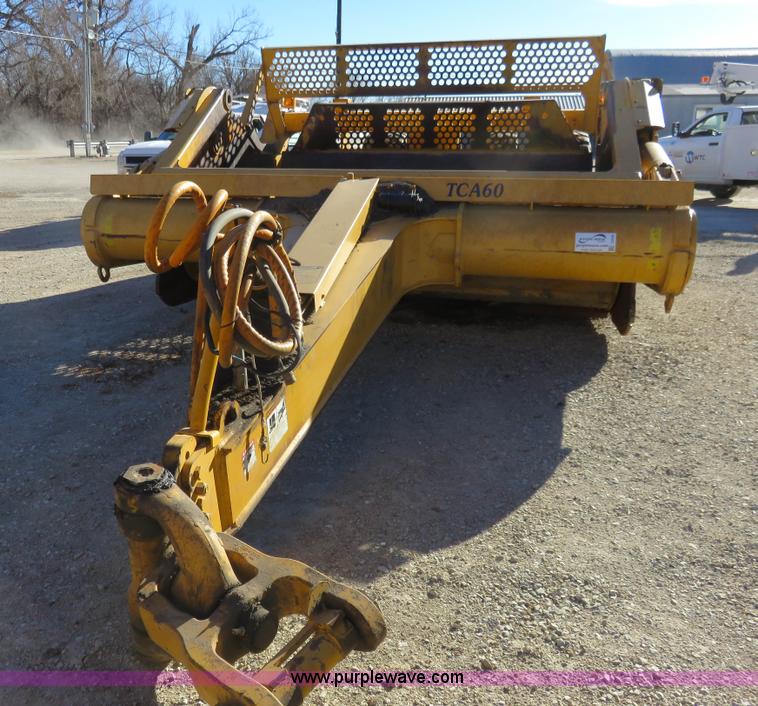 image for item I2428 2007 John Deere 1810E ejection scraper