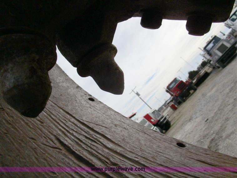 image for item I2526 1990 Tesmec TRS 1000B rock saw