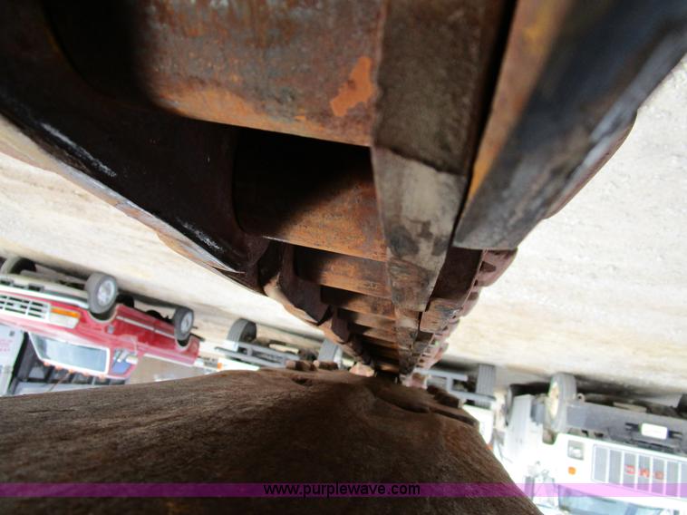 image for item I2526 1990 Tesmec TRS 1000B rock saw