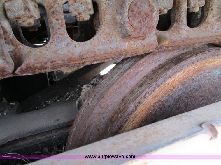 image for item I2526 1990 Tesmec TRS 1000B rock saw