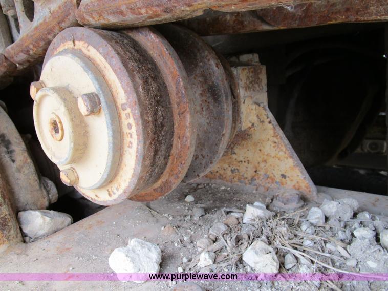 image for item I2526 1990 Tesmec TRS 1000B rock saw