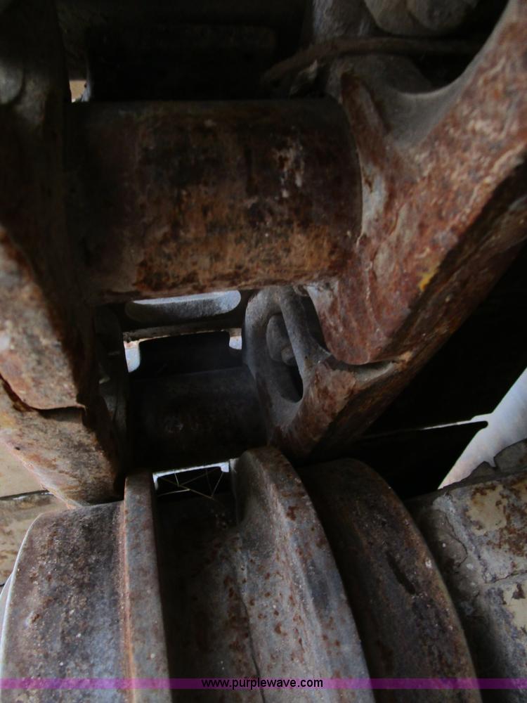 image for item I2526 1990 Tesmec TRS 1000B rock saw