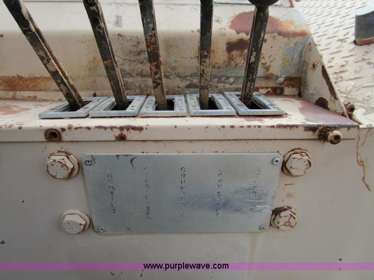 image for item I2526 1990 Tesmec TRS 1000B rock saw