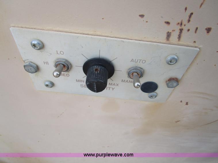 image for item I2526 1990 Tesmec TRS 1000B rock saw