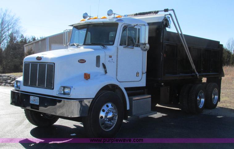 image for item I3111 2003 Peterbilt PB330 dump truck