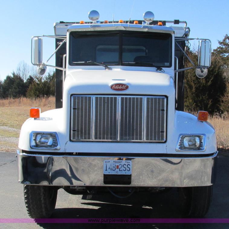 image for item I3111 2003 Peterbilt PB330 dump truck