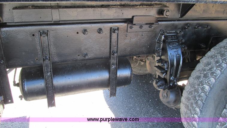 image for item I3111 2003 Peterbilt PB330 dump truck