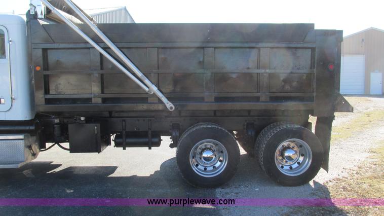 image for item I3111 2003 Peterbilt PB330 dump truck