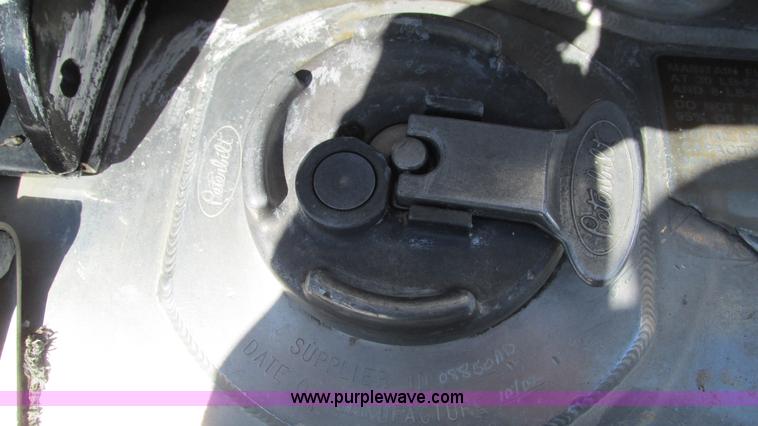 image for item I3111 2003 Peterbilt PB330 dump truck