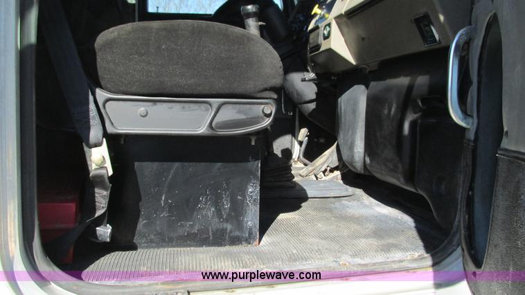 image for item I3111 2003 Peterbilt PB330 dump truck