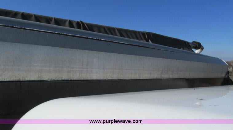 image for item I3111 2003 Peterbilt PB330 dump truck