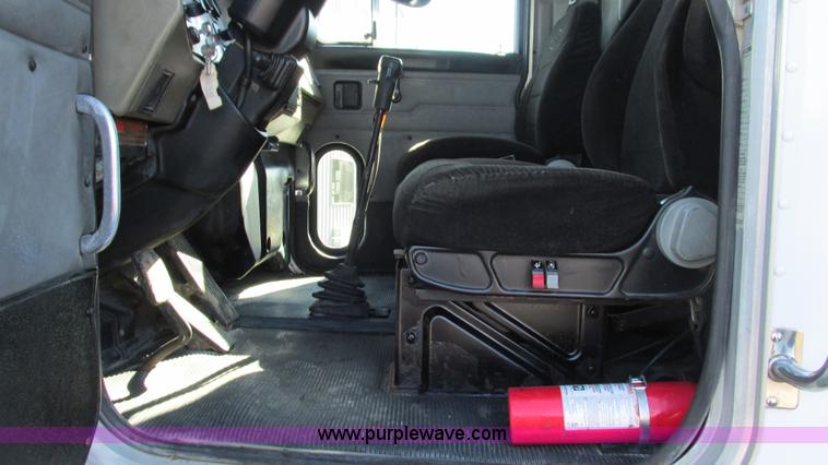 image for item I3111 2003 Peterbilt PB330 dump truck