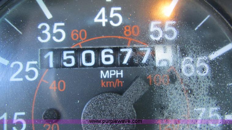 image for item I3111 2003 Peterbilt PB330 dump truck