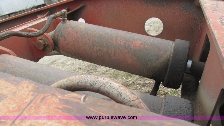 image for item I3112 1994 Fontaine TB50 detachable lowboy trailer