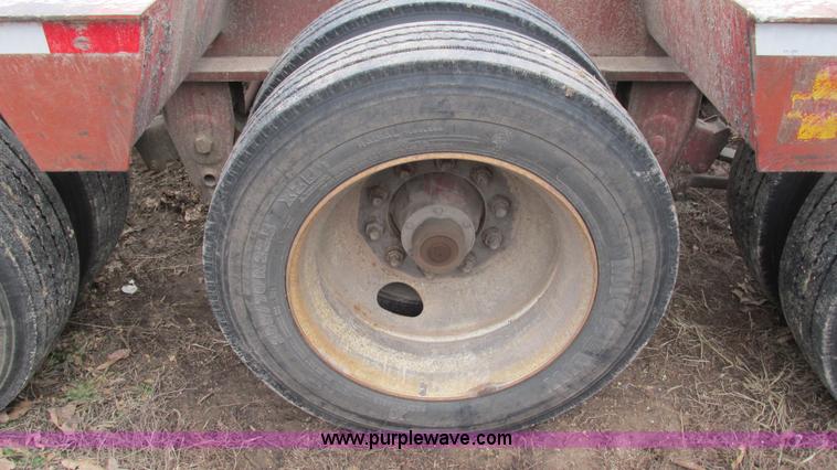 image for item I3112 1994 Fontaine TB50 detachable lowboy trailer