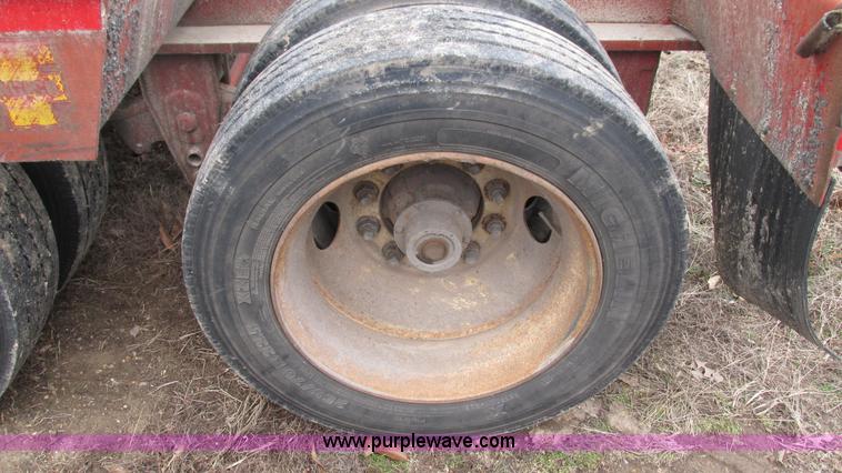 image for item I3112 1994 Fontaine TB50 detachable lowboy trailer