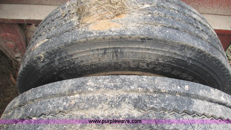 image for item I3112 1994 Fontaine TB50 detachable lowboy trailer