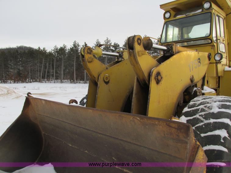 image for item I3798 1972 Michigan 175B wheel loader