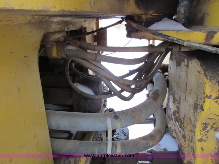 image for item I3798 1972 Michigan 175B wheel loader