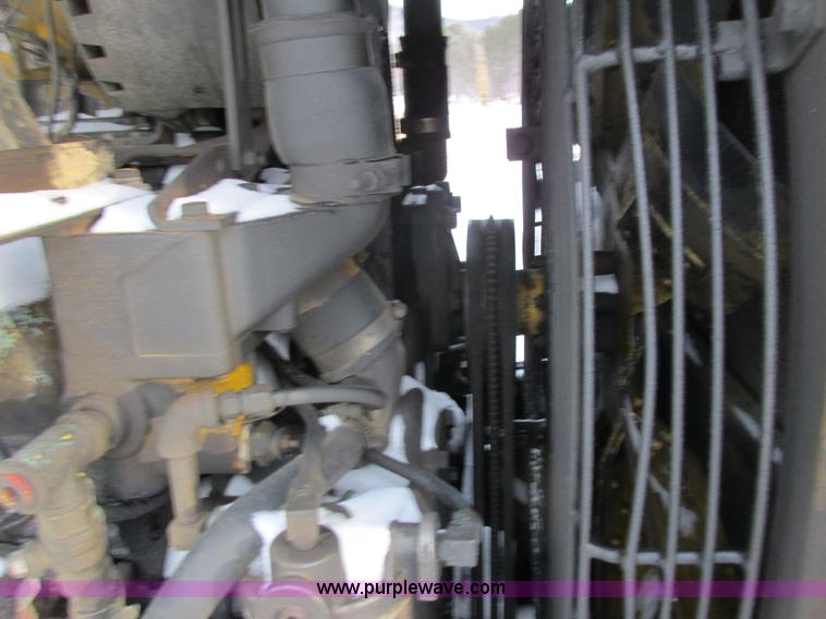 image for item I3798 1972 Michigan 175B wheel loader