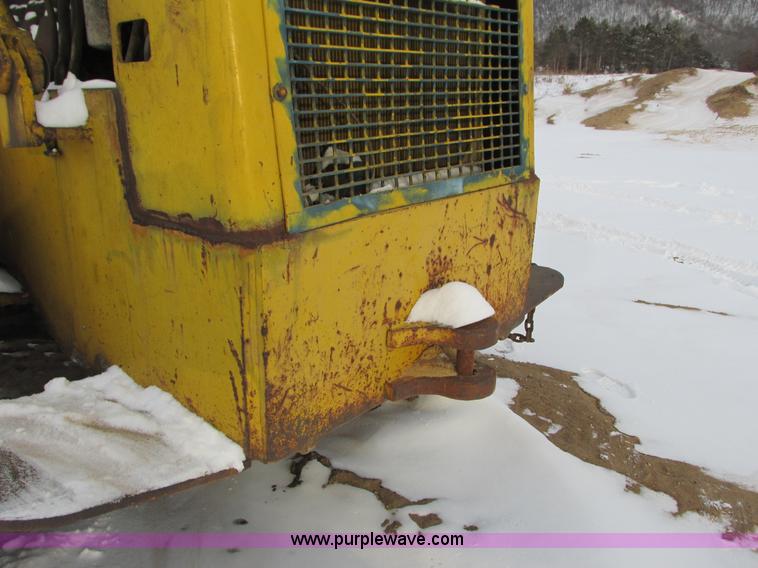 image for item I3798 1972 Michigan 175B wheel loader
