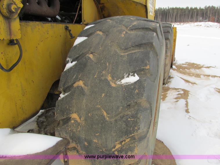 image for item I3798 1972 Michigan 175B wheel loader