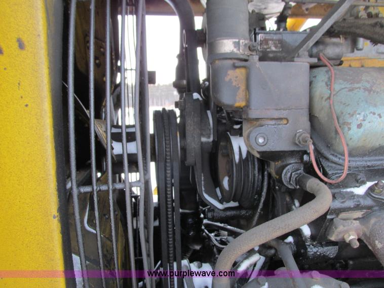 image for item I3798 1972 Michigan 175B wheel loader