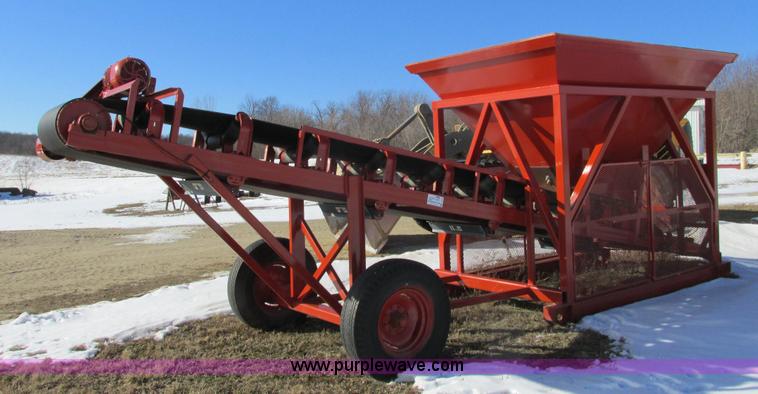 image for item I3805 Feeder/surge hopper