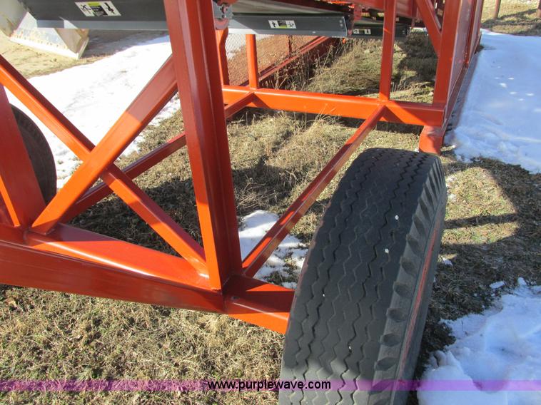 image for item I3805 Feeder/surge hopper