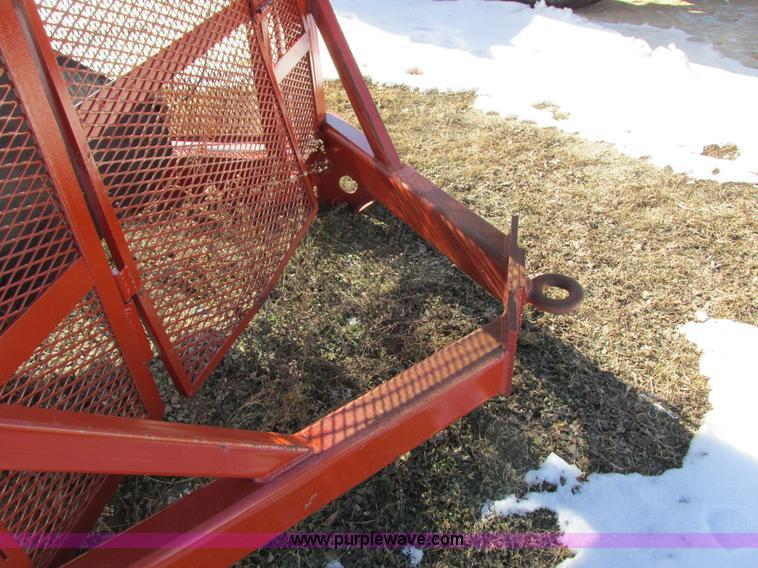 image for item I3805 Feeder/surge hopper