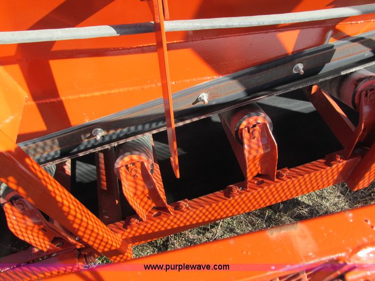 image for item I3805 Feeder/surge hopper