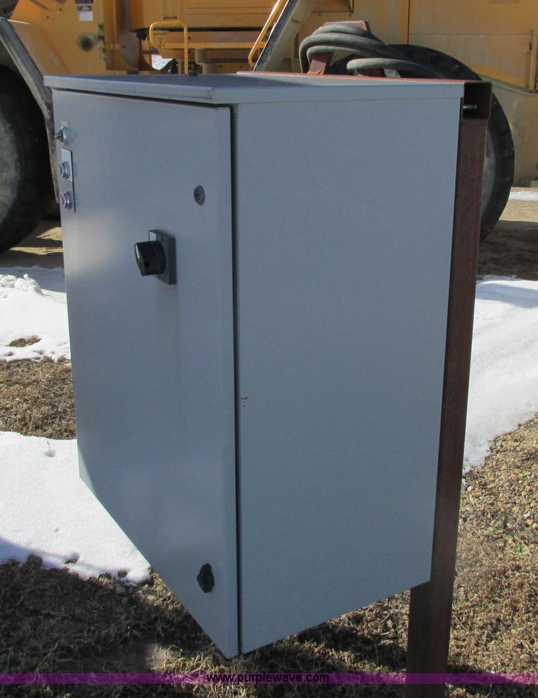 image for item I3805 Feeder/surge hopper