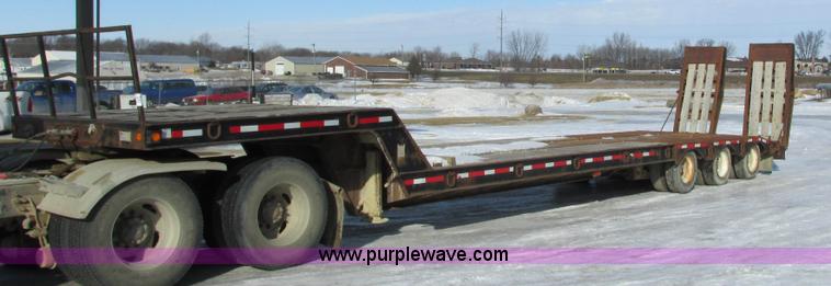 image for item I3806 1999 Trail King TK70P6-433 trailer