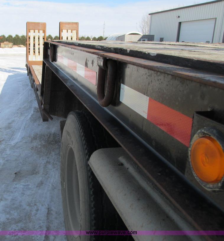 image for item I3806 1999 Trail King TK70P6-433 trailer