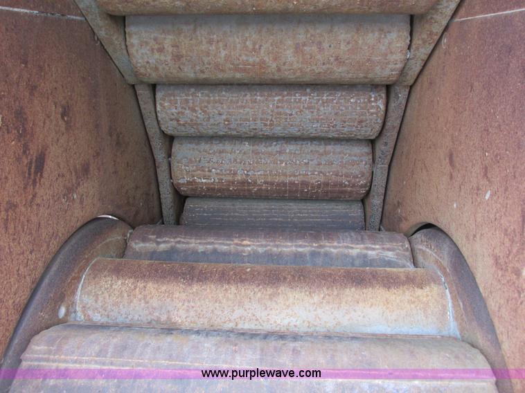 image for item I3811 St. Cloud impact crusher