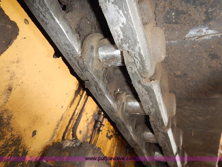 image for item I5123 1991 Caterpillar AP-1050 asphalt paver