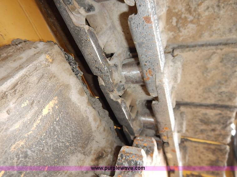 image for item I5123 1991 Caterpillar AP-1050 asphalt paver