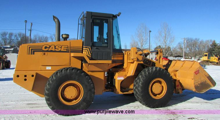 image for item I6672 1999 Case 621B wheel loader